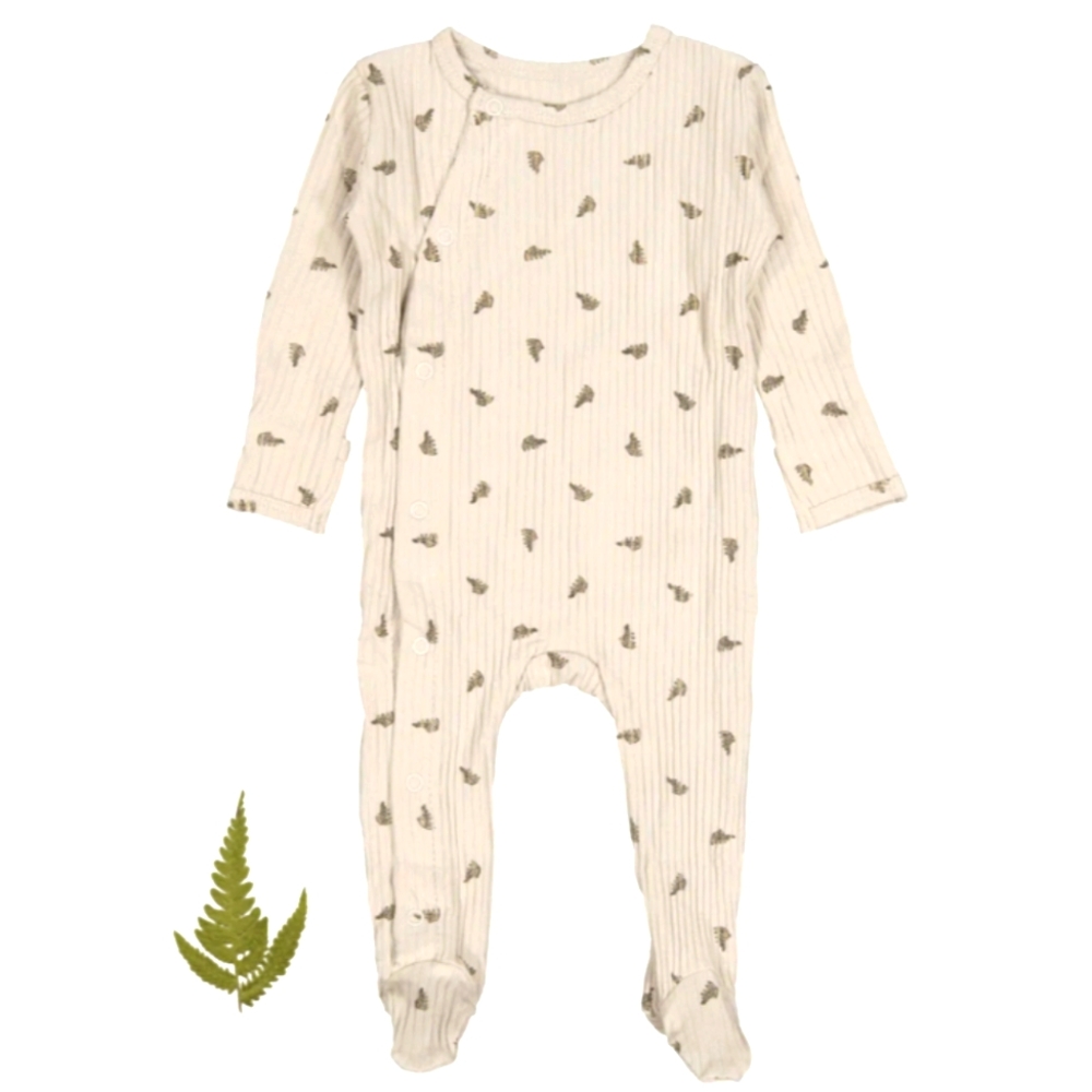Lovely Littles Cotton Stretchie Romper size 18m runs small